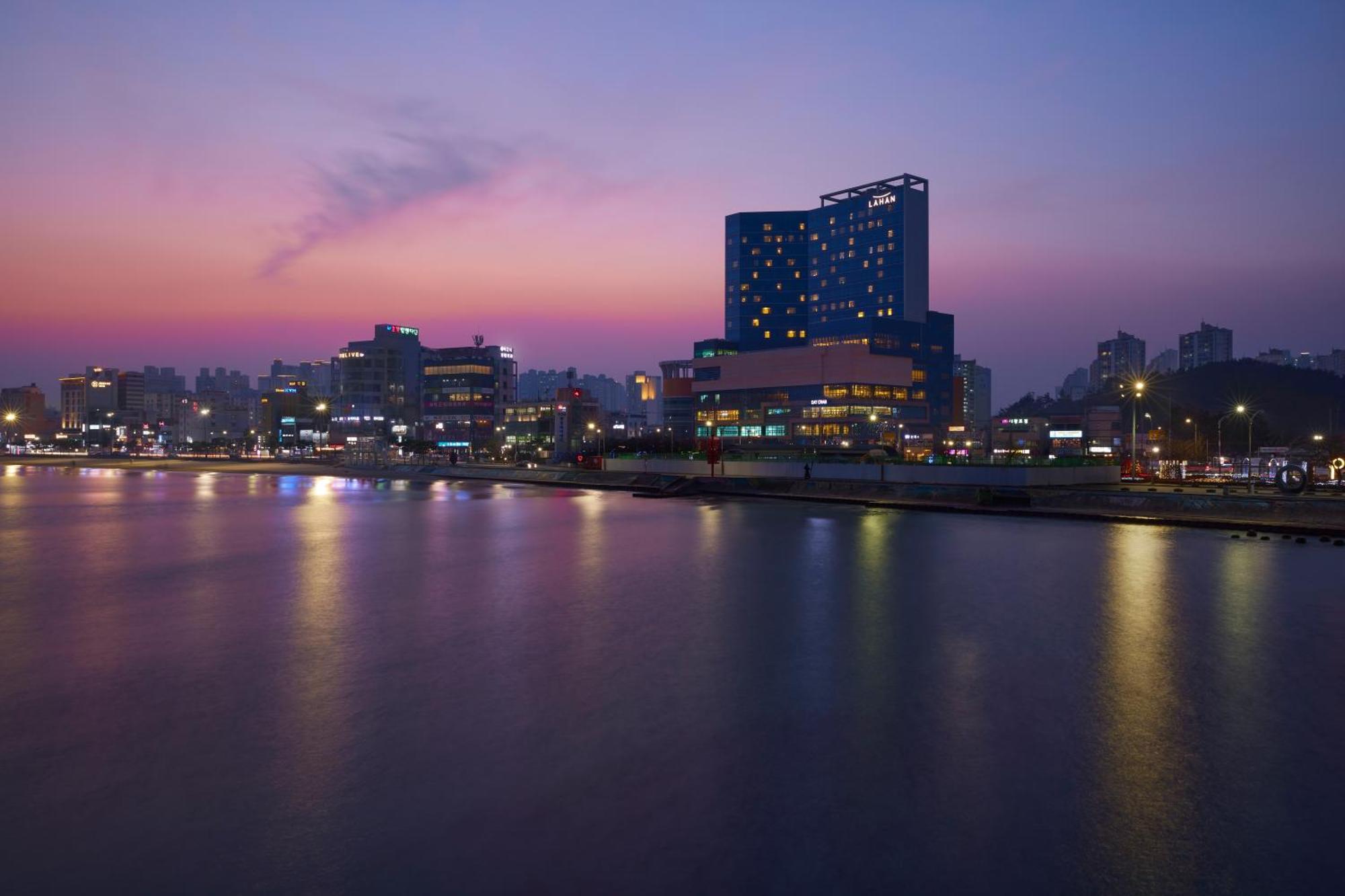 Lahan Hotel Pohang Esterno foto